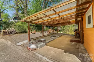 66 Adams St, Asheville, NC 28801 - Photo 16