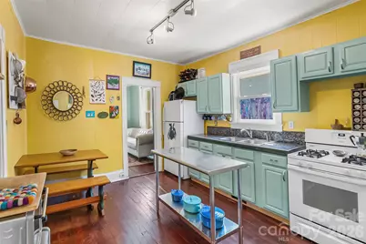 66 Adams Street, Asheville, NC 28801 - Photo 8