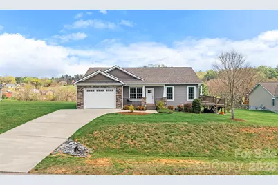 223 River Breeze Lane, Etowah, NC 28729 - Photo 2
