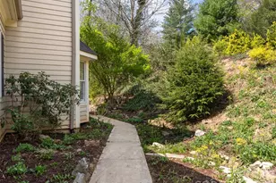 39 Eastmoor Dr, Asheville, NC 28805 - Photo 38