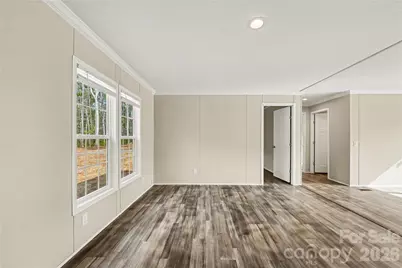 150 Silhouette Lane, Statesville, NC 38625 - Photo 2