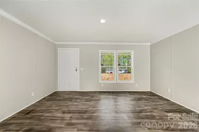 150 Silhouette Lane, Statesville, NC 38625 - Photo 4