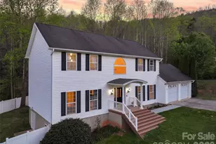 15 Kylie Grace Ln, Candler, NC 28715 - Photo 2