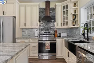 15 Kylie Grace Ln, Candler, NC 28715 - Photo 10