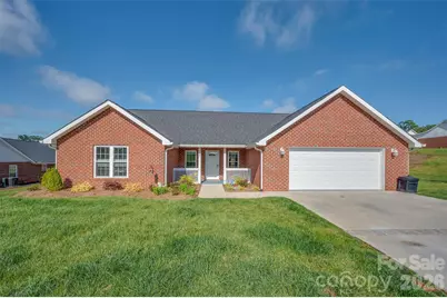 130 Central Park Circle, Spindale, NC 28160 - Photo 2