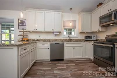 130 Central Park Circle, Spindale, NC 28160 - Photo 6