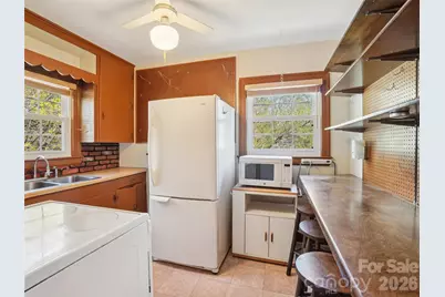 28 Kensington Drive, Asheville, NC 28805 - Photo 14