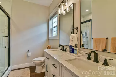 310 Portmanvilla Road, Black Mountain, NC 28711 - Photo 18