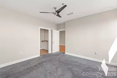 333 W Trade Street #2502, Charlotte, NC 28202 - Photo 26
