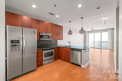 333 W Trade Street #2502, Charlotte, NC 28202 - Photo 8