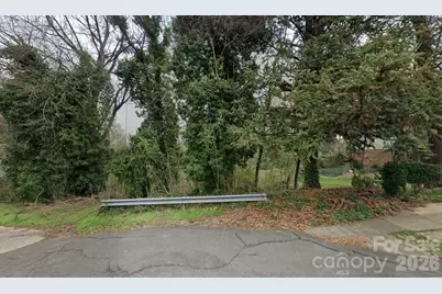 433 S Sunset Drive, Winston Salem, NC 27103 - Photo 2