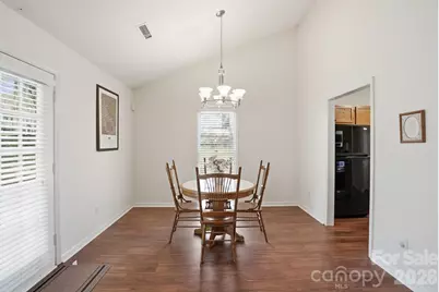 1539 Bear Mountain Road, Charlotte, NC 28214 - Photo 6