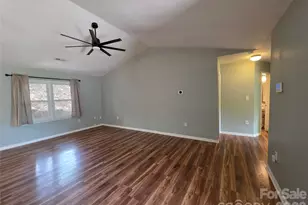 221 Auten Cir, Mount Holly, NC 28120 - Photo 2