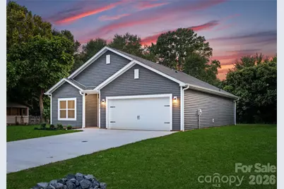 2807 17th Street Court NE, Hickory, NC 28601 - Photo 2