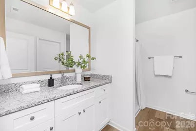 2807 17th Street Court NE, Hickory, NC 28601 - Photo 16