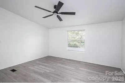 402 Wilson Drive, Lawndale, NC 28090 - Photo 20