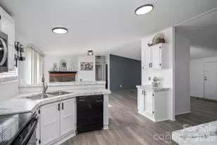 402 Wilson Dr, Lawndale, NC 28090 - Photo 14