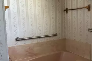 219 N Central Ave, Locust, NC 28097 - Photo 32