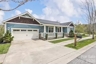 35 Pinebrook Club Dr, Asheville, NC 28804 - Photo 44