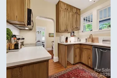 204 S Laurel Avenue, Charlotte, NC 28207 - Photo 16