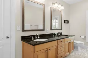 9024 Arrington Manor Pl, Charlotte, NC 28277 - Photo 32