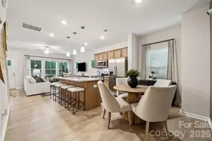 5613 Retledge St, Charlotte, NC 28269 - Photo 6