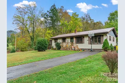 1030 Hughes Gap Road, Bakersville, NC 28705 - Photo 20