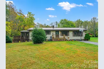 1030 Hughes Gap Road, Bakersville, NC 28705 - Photo 2