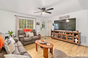 1030 Hughes Gap Rd, Bakersville, NC 28705 - Photo 4