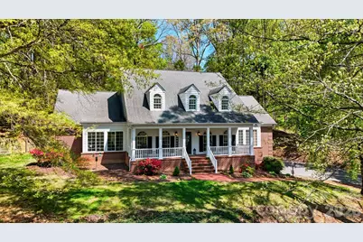 401 Stonecroft Drive, Lenoir, NC 28645 - Photo 2