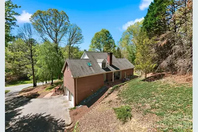 401 Stonecroft Drive, Lenoir, NC 28645 - Photo 32