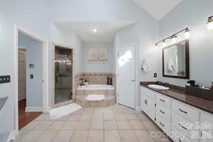 401 Stonecroft Dr, Lenoir, NC 28645 - Photo 10