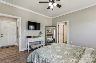 105 E Dundee Ct, Statesville, NC 28625 - Photo 24