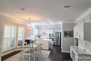 9234 Brechin Dr, Charlotte, NC 28277 - Photo 4