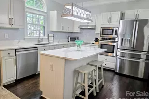 9234 Brechin Dr, Charlotte, NC 28277 - Photo 2