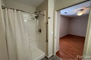 337 Willow Run Dr, Forest City, NC 28043 - Photo 10