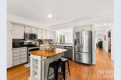 26 Autumn Ridge Lane, Asheville, NC 28803 - Photo 4