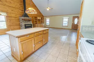 106 Cabin Creek Rd, Sylva, NC 28779 - Photo 12