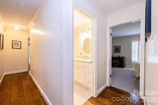 935 19th Ave NW, Hickory, NC 28601 - Photo 36