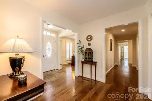 935 19th Ave NW, Hickory, NC 28601 - Photo 14