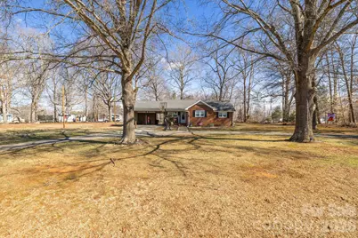 5513 Nc Hwy 700 Highway, Eden, NC 27288 - Photo 2
