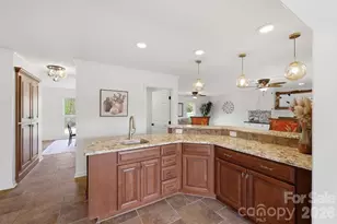 3811 Pinecrest Dr NE, Hickory, NC 28601 - Photo 8