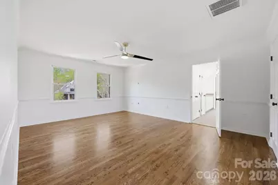 3811 Pinecrest Drive NE, Hickory, NC 28601 - Photo 20