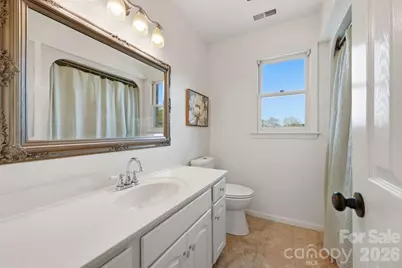3811 Pinecrest Drive NE, Hickory, NC 28601 - Photo 18