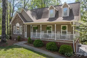 104 Buck Shoals Cir, Hudson, NC 28638 - Photo 1