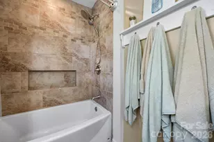 104 Buck Shoals Cir, Hudson, NC 28638 - Photo 18