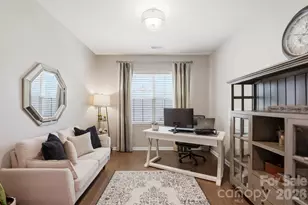 2404 Napa Valley Dr, Waxhaw, NC 28173 - Photo 4