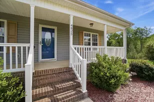 4425 Frank Dellinger Ln, Maiden, NC 28650 - Photo 2