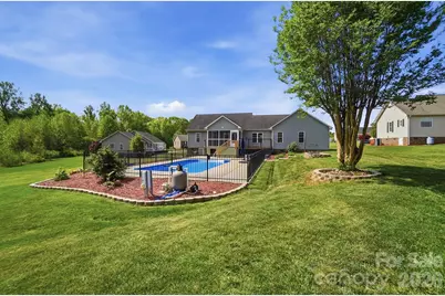 4425 Frank Dellinger Lane #8, Maiden, NC 28650 - Photo 18