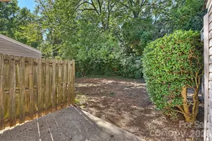 951 Hollywood St, Charlotte, NC 28211 - Photo 28